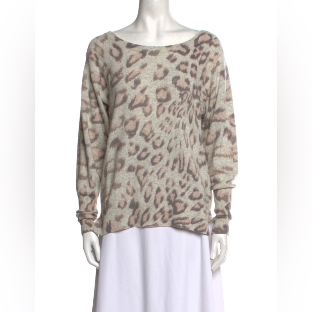 Pretty Rebecca Taylor Cashmere Sweater with Animal Print from Saks. Sz Med